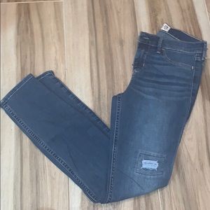 Girls Abercrombie jean jeggings 😍